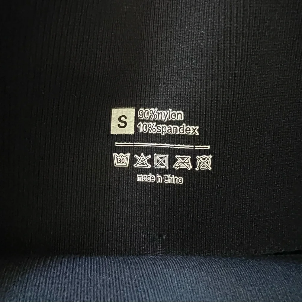 Amazon black ribbed